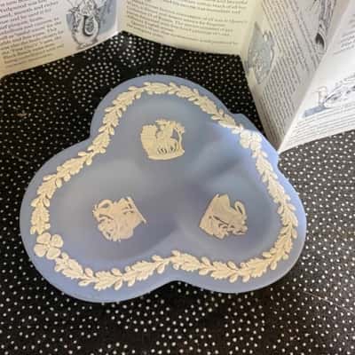 Wedgwood decorative ash tray