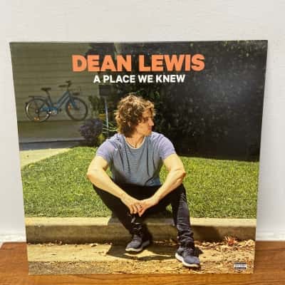 Dean Lewis “A Place We Knew”