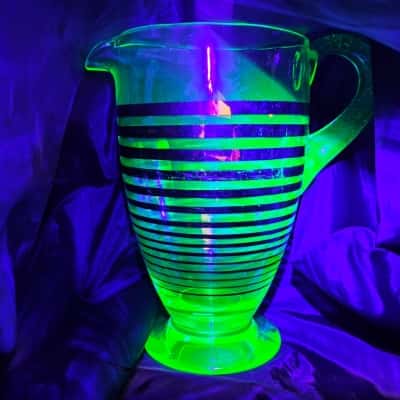 Highly Collectable Uranium Glass Jug & 3 Matching Glasses - Jug 21cm Tall x 12cm Top Diameter Glasses 13cm Tall x 7cm Top Diameter  (office)