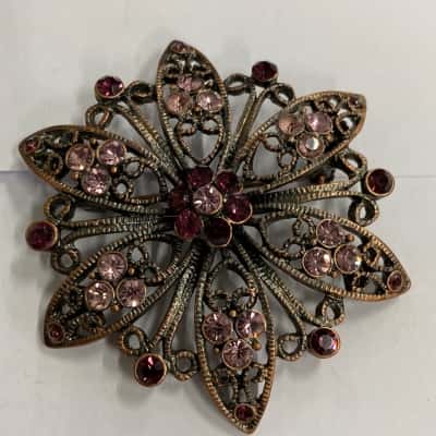  Womens Brooch 