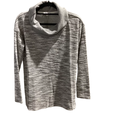 BNWT W.Lane Womens  Size XS Long Sleeve Top Grey / Pattern / White  RRP $89.99