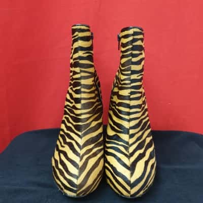 Reduced 50% Women's  Wittner Ankle Boots  Size 41 Animal print (Tiger)