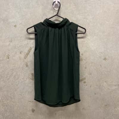 Forever New Womens  Size 6 Sleeveless Top Green 