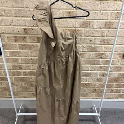 The Fated Womens light tan Esther tier dress  Size 8 