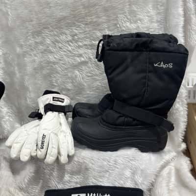  Womens  Size 38 Boots Black  / White 