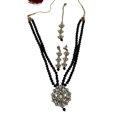 Unbranded Women's Indian Jewellery SET (Necklace +Earrings+Tika) Costume Jewellery Black  