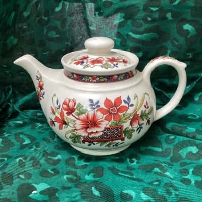 Sadler “Mayfair” Ironstone Teapot