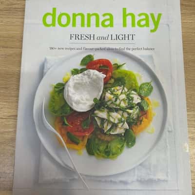 Donna Hay, Fresh and Light 