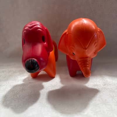 VINTAGE Tupperware “Zoo it yourself” toys 