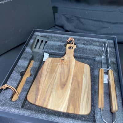 BBQ brand new boxed gift set , perfect as a present for father’s day