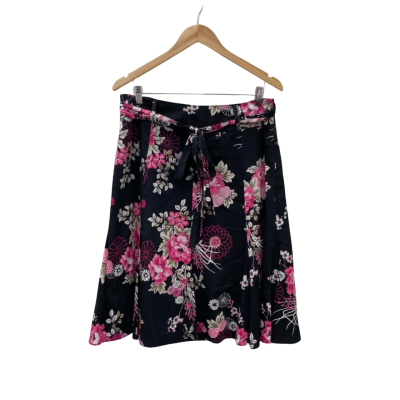 Debenhams Womens  Size 14 Skirt Black  / Floral / Pink  / White 
