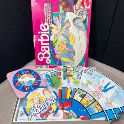 Vintage Mattel - Barbie Meets Ken in The Game of Their Dreams - 1990