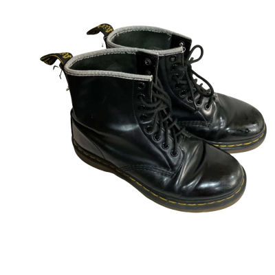 Dr Martens Womens  Size 7 Boots Black  
