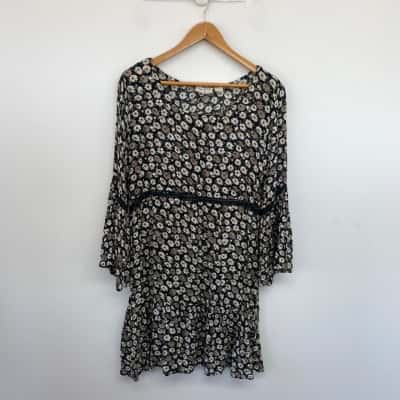 Tree of Life Floral Long SLeeve Mini Dress  Size M 