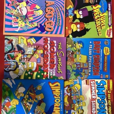 10 Simpsons Comics Small with original posters bundle 2