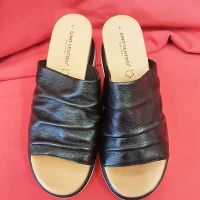 Gino Ventory size 41 black leather wedge heel rubber sole slip on shoes