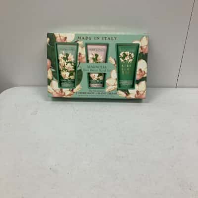 Mario Fissi Magnolia Shea Butter Hand Set 
