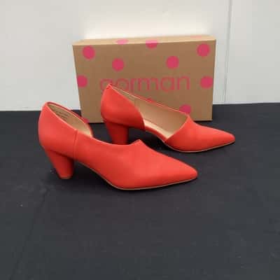 Gorman Womens  Size 38 Cut out Heels Orange 