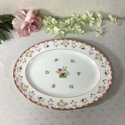 Wedgwood "Bianca" Williamsburg Bone China Large Oval Serving Platter