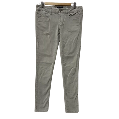 American Eagle Outfitters Womens  Size 6 Straight Leg Jeans Grey 