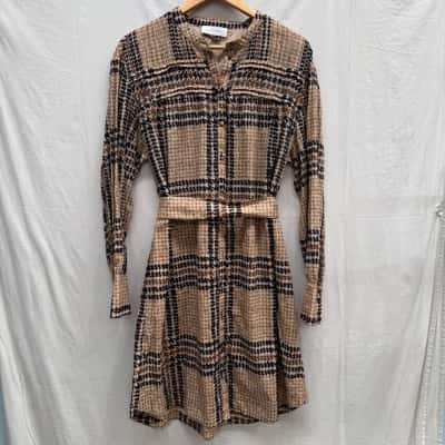 WITCHERY Beige Pin Tuck Checked Dress 
