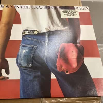 Born in the usa vynil by bruce springsteen