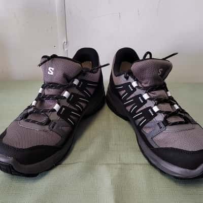 Salomon Gore-Tex Hiking Shoes – Men's US 8.5 / EU 40.5