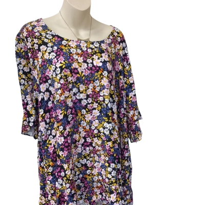 Taking Shape Floral Top  Size 20 