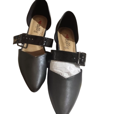 I Love Billy Womens  Size 7 Heels Black  