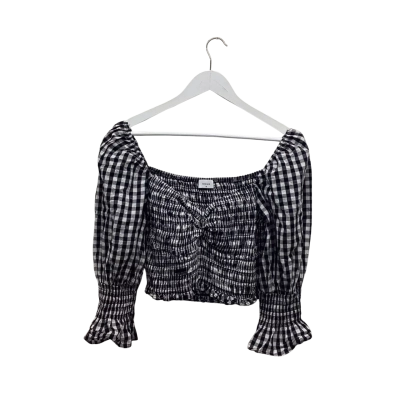 Sheike Size 16 Cropped Checked Top with gorgeous Silhouette