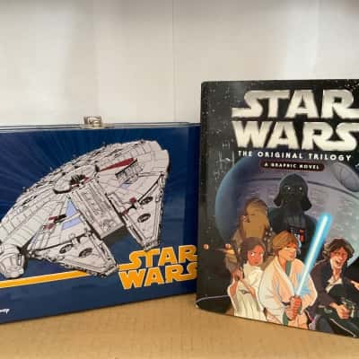 Star Wars Lunch Box and Graphic Novel set (B14)