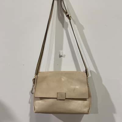 Evict Shoulder Handbag  Womens Cream 