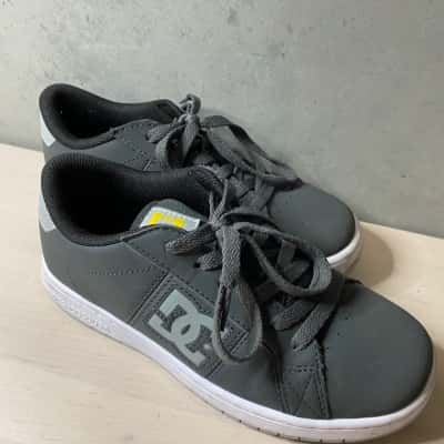 DC Kids Grey Skate Shoes Size EUR 36