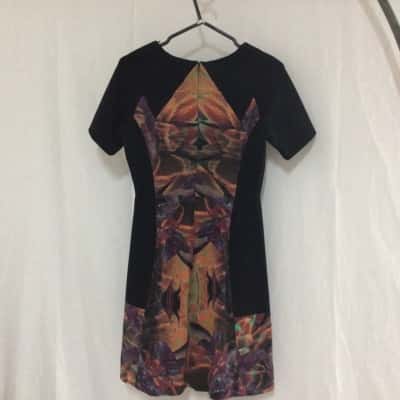 Oxford Womens  Size 8 Casual Dress Black  / Burnt Orange / Pattern 