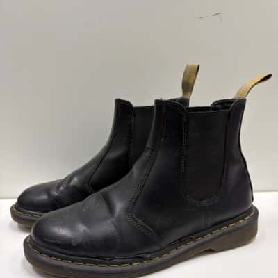 Dr Martens 2976 Vegan Chelsea Boots Size 11  Black  