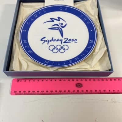 Vintage Wedgwood Sydney Olympics 2000 Collector's Plate: 8"
