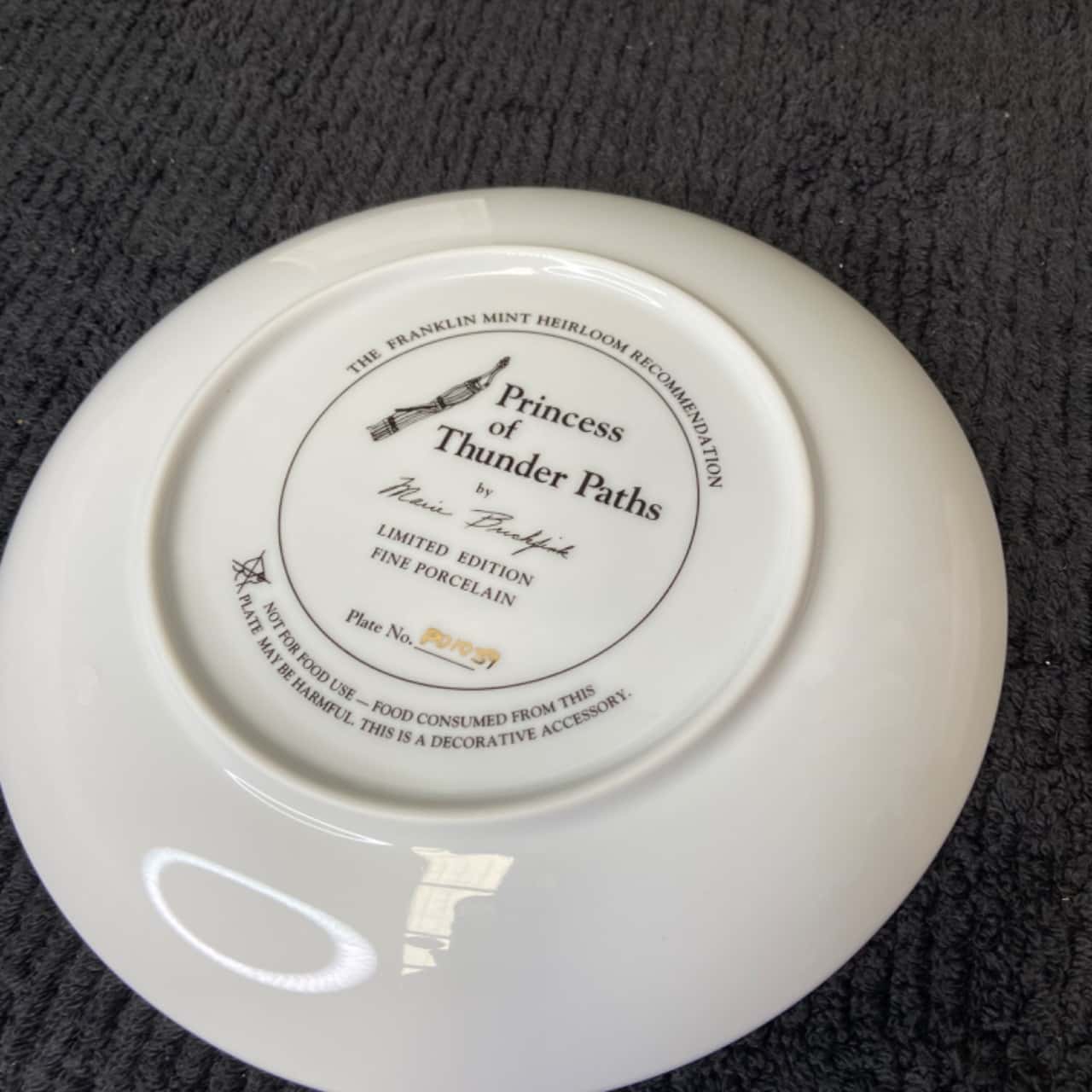 The Franklin Mint Heirloom Collection Plate Princess Of Thunder Paths