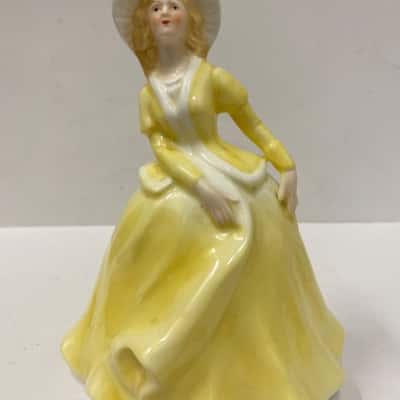 Vintage Woolbro Genuine Fine Bone China