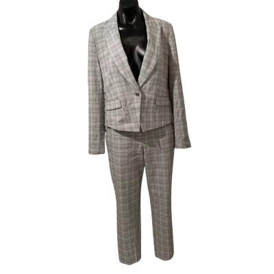 Portmans Womens  Size 12 / 8 Checked / Grey / Pink  suit 
