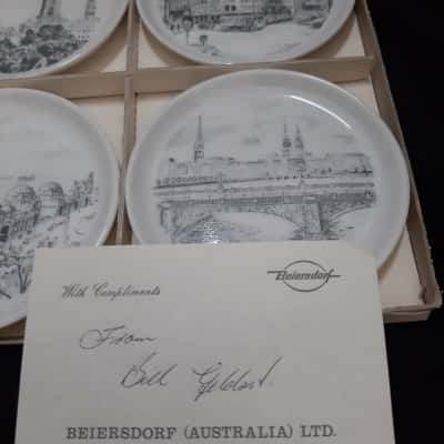Beiersdorf Collectible Plates Hamburg (B9)