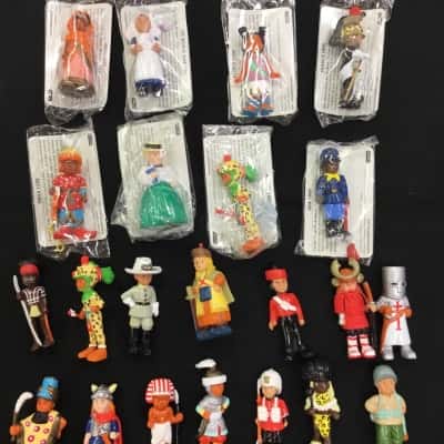 Mondotime - Collectible Figurines X 22