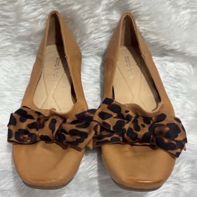  Womens  Size 41 Brown / Multicoloured flats