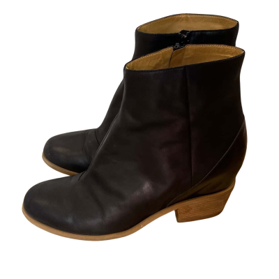 MM6 Maison Margiela Womens Size 37 Black Boots   