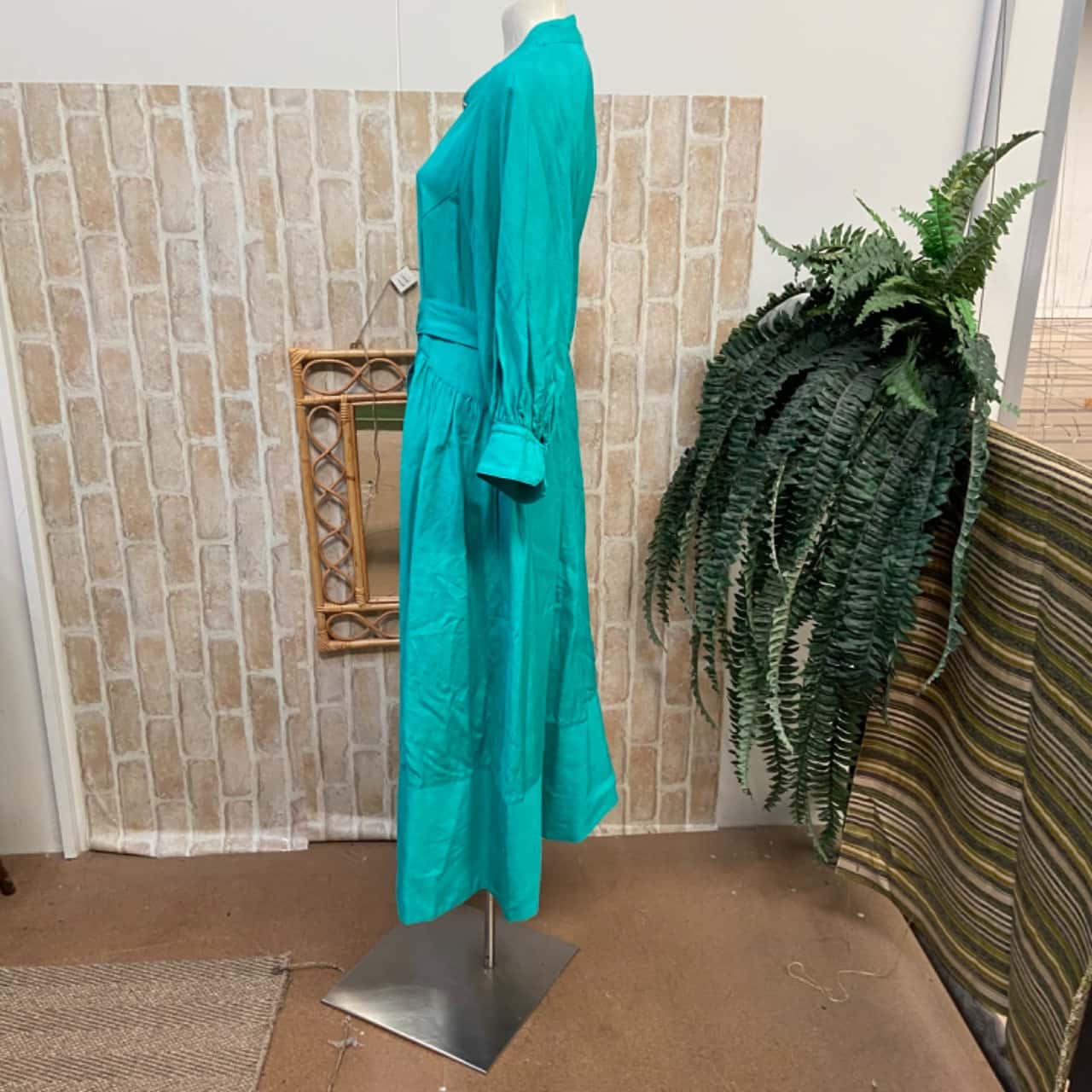 green emerald velvet dress Sheike - Gallery Dress (Size 10/12)  Goldie's