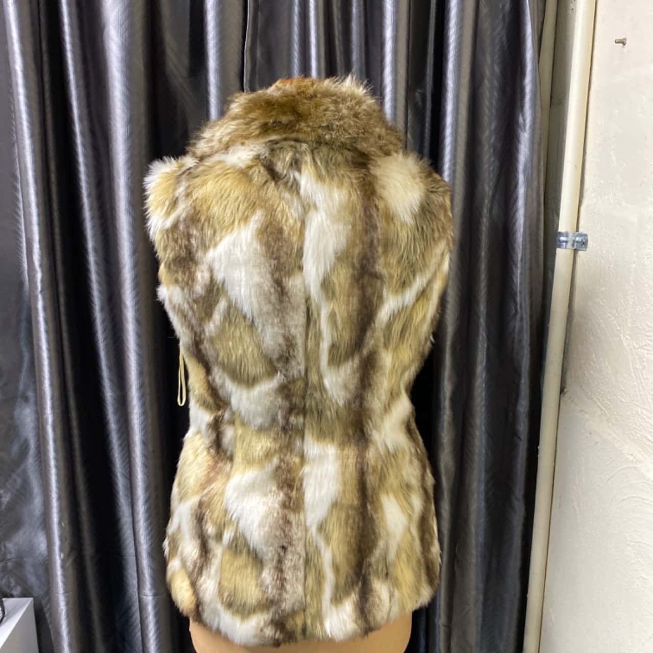 Womens Caroline Morgan Faux Fur Vest Size M(s)