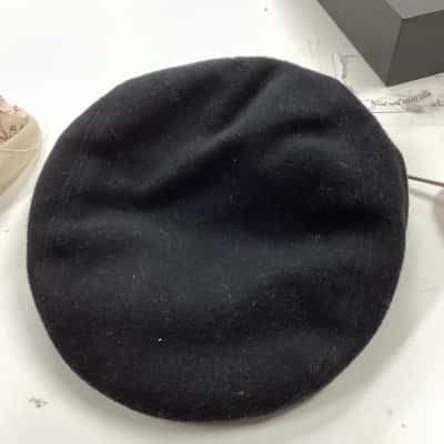  Mens Milana  Size S Cap Black  B