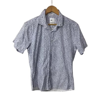 Yd. Mens Size M White / Blue Pattern Short Sleeve Shirt 