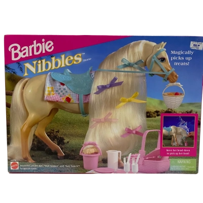 Vintage Barbie Nibbles Horse Playset