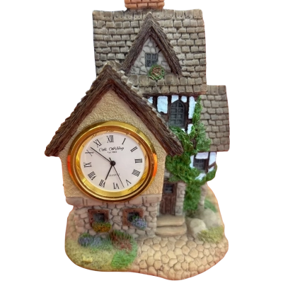 Mini cottage with Novelty quartz desk watch *clock not working may need battery 