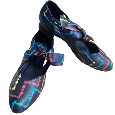 I Love Billy shoes  Size 38 Black  / Striped 